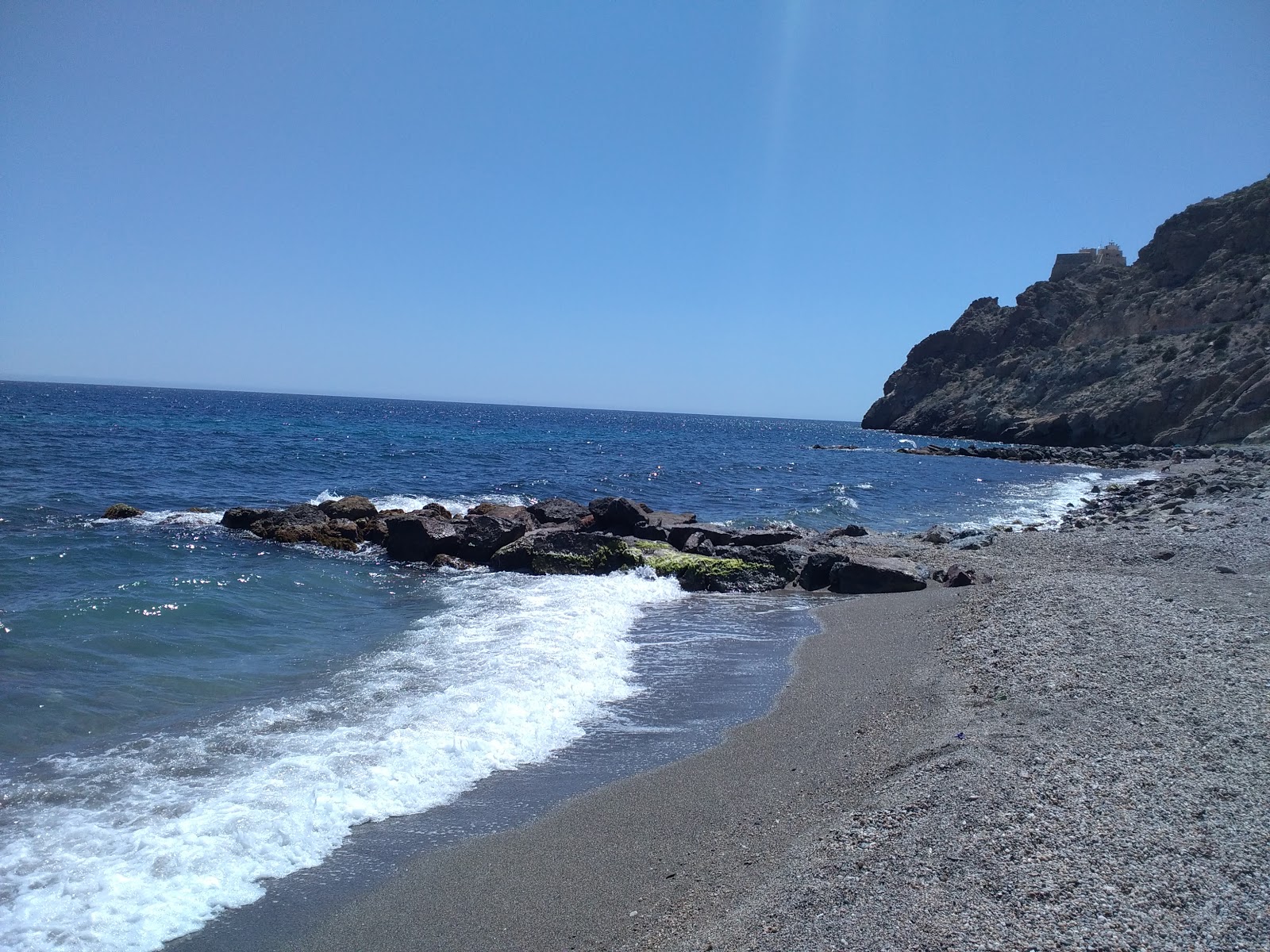 Photo de Playa las Olas avec petite baie