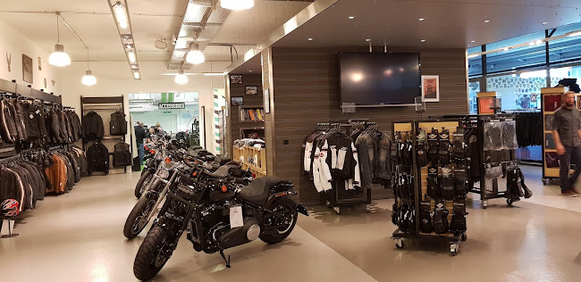 Rezensionen über Harley Davidson "Official Dealer" Geneva in Nyon - Motorradhändler