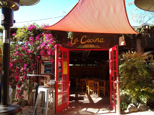 LaCo Tucson | Outdoor Downtown Tucson Restaurant