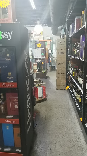 Liquor Store «OC Liquor Store», reviews and photos, 411 N Ocean Dr, Hollywood, FL 33019, USA
