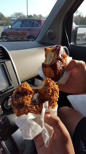 Donut Shop «Wake N Bake Donuts - Carolina Beach», reviews and photos, 1401 N Lake Park Blvd Suite 46, Carolina Beach, NC 28428, USA