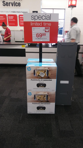 Office Supply Store «Staples», reviews and photos, 19141 Golden Valley Rd, Santa Clarita, CA 91387, USA