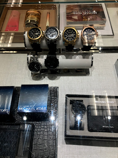 Fashion Accessories Store «Michael Kors», reviews and photos, 18 West Lightcap Rd #1109, Pottstown, PA 19464, USA