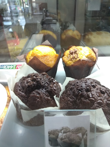 Café Pastelaria Milano no Chaves, Vila Real