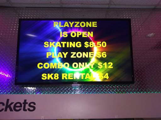 Roller Skating Rink «Bonaventure Always Family Friendly Skating Center And Birthday Parties», reviews and photos, 24505 Halsted Rd, Farmington Hills, MI 48335, USA