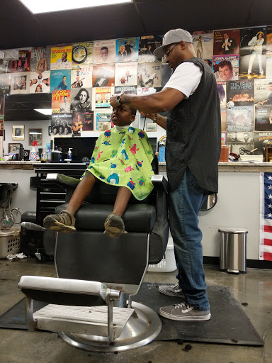 Barber Shop «American Barber Shop», reviews and photos, 33536 Aurora Rd, Solon, OH 44139, USA