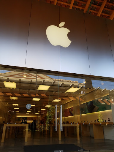 Computer Store «Apple Simi Valley», reviews and photos, 1555 Simi Town Center Way, Simi Valley, CA 93065, USA
