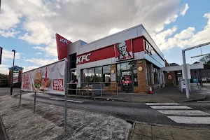 KFC Sheffield - Queens Road image