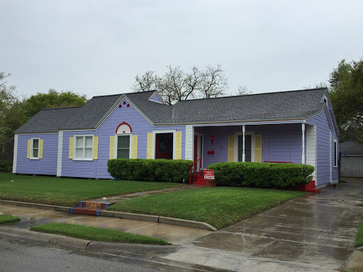 Roofing Contractor «Texas State Roofing Company», reviews and photos, 1005 Santa Fe St, Corpus Christi, TX 78404, USA