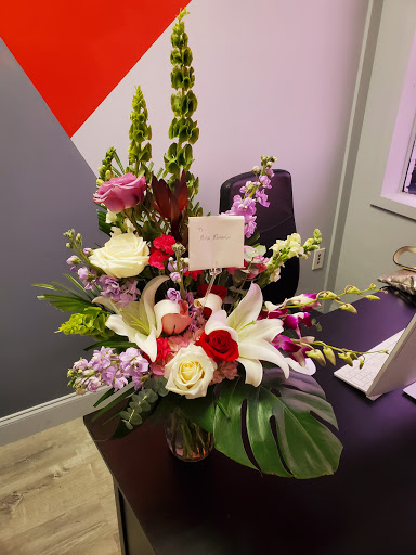 Florist «Summer Breeze Flowers & Gifts», reviews and photos, 9700 Medlock Bridge Rd #180, Johns Creek, GA 30097, USA