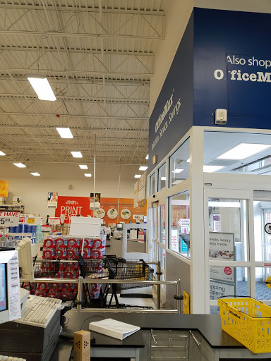 Office Supply Store «OfficeMax», reviews and photos, 1021 Beaver Creek Commons Dr, Apex, NC 27502, USA