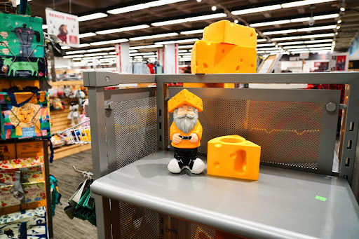 Sportswear Store «University Book Store», reviews and photos, 711 State St, Madison, WI 53703, USA