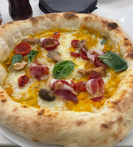 Fermento Pizzeria - contemporary pizza in Villa San Giovanni, Città Metropolitana di Reggio Calabria