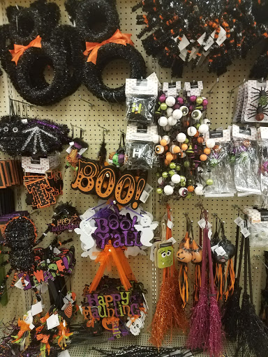Craft Store «Hobby Lobby», reviews and photos, 1404 Old Aberdeen Rd #41, Columbus, MS 39705, USA