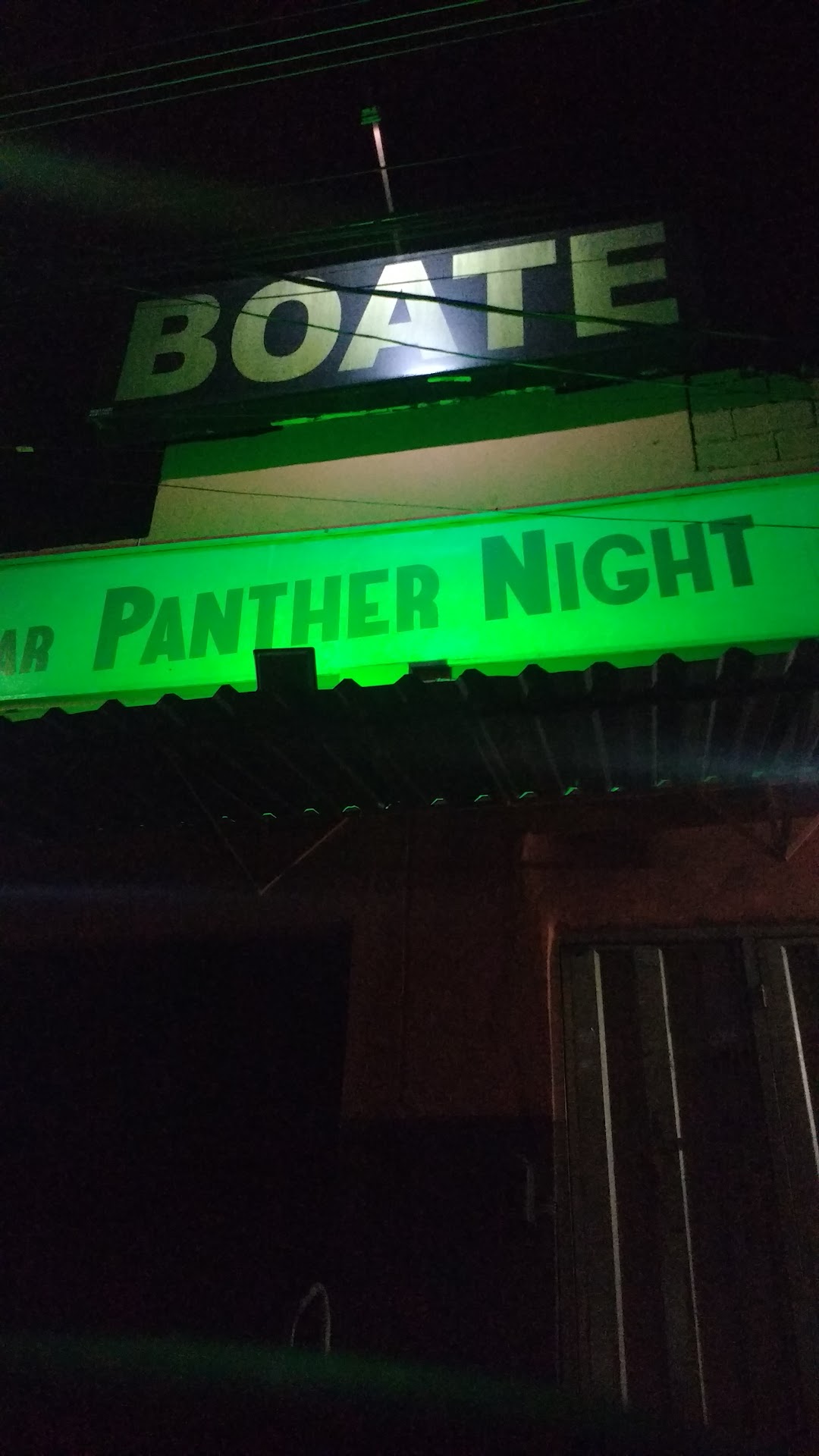 Bar Panther Night