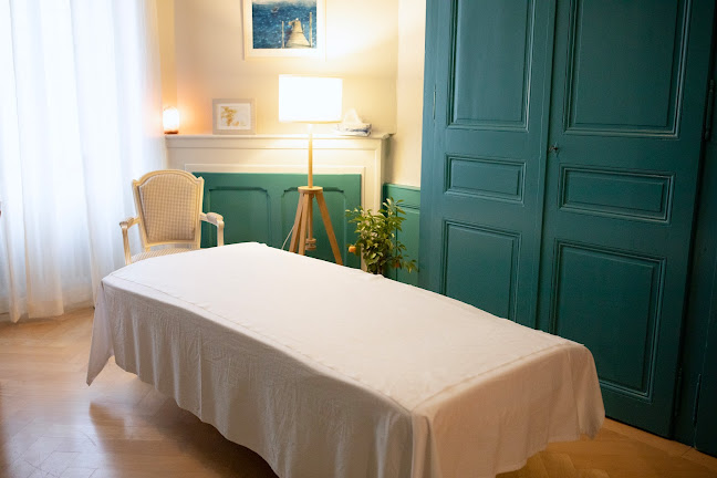 Ostéopathie, Physiothérapie & Rolfing - Yverdon - la Permanence du Lac Sàrl - Chiropraktiker