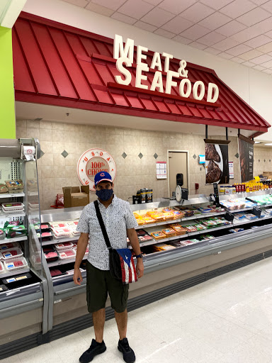 Department Store «Target», reviews and photos, 3885 E Main St, St Charles, IL 60174, USA