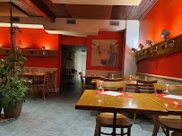 Atmosphère du Restaurant l'Arvi à Gaillard - n°10