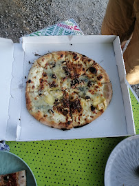Pizza du Restaurant Les Voiles à Mesnil-Saint-Père - n°6