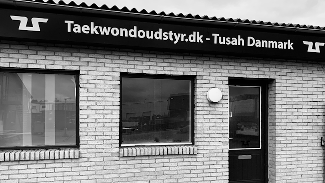 Taekwondoudstyr.dk - Tusah Danmark