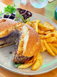 Plats et boissons du Restaurant de hamburgers J&J Burger à Verny - n°2