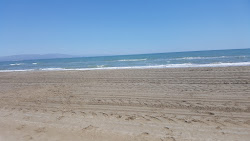 Photo de Platja Bassa d'Arena avec baie longue