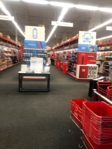 Office Supply Store «Staples», reviews and photos, 163 Highland Ave, Needham, MA 02494, USA