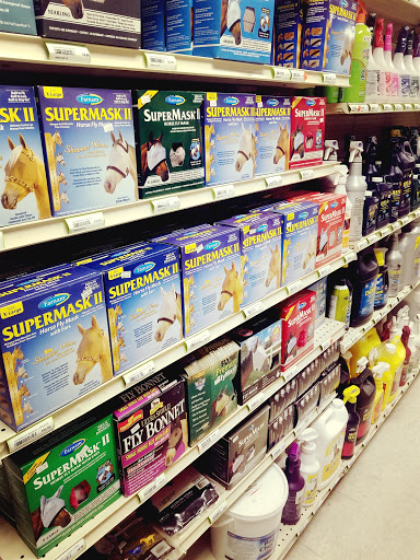 Pet Supply Store «Pet Club Mesa», reviews and photos, 55 S Country Club Dr, Mesa, AZ 85210, USA
