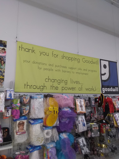 Thrift Store «Goodwill», reviews and photos