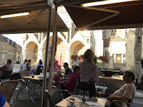 Atmosphère du Restaurant français Restaurant Le Parvis à Laon - n°5