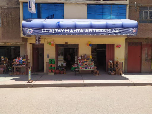 Llajtaymanta Artesanias