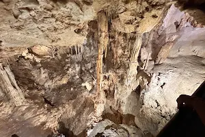 Cueva Del Puerto image