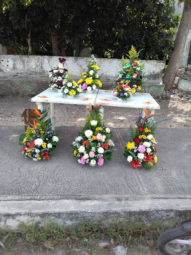 FLORERIA LAS MARGARITAS c 29a # 302 X 26 Centro de Motul florería en  en la zona San Juan
