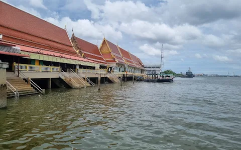 Pier, Wat Bang Na Nok image