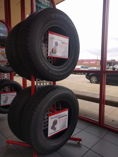 Tire Shop «Discount Tire», reviews and photos, 1901 Dallas Pkwy, Plano, TX 75093, USA