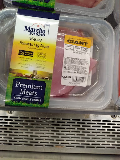 Grocery Store «Giant Food Stores», reviews and photos, 2641 MacArthur Rd, Whitehall, PA 18052, USA