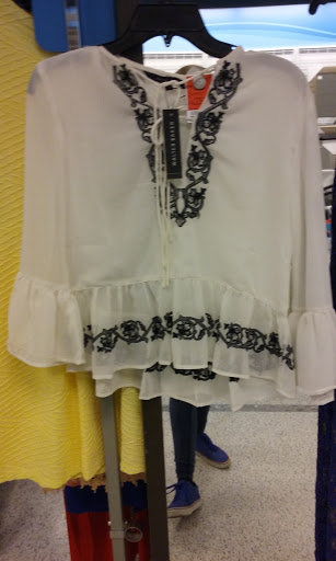 Clothing Store «Ross Dress for Less», reviews and photos, 2590 Bell Rd, Auburn, CA 95603, USA