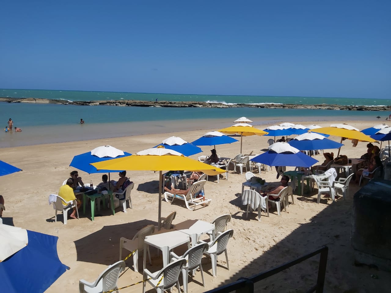 Fotografija Plaža Camurupim z visok stopnjo čistoče