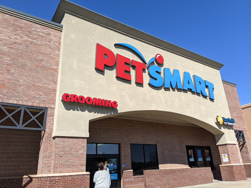 Pet Supply Store «PetSmart», reviews and photos, 2641 Lawndale Dr, Greensboro, NC 27408, USA