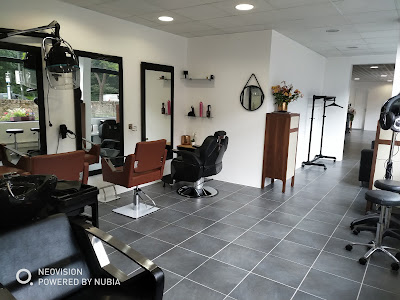 LYS COIFFURE à Quimper