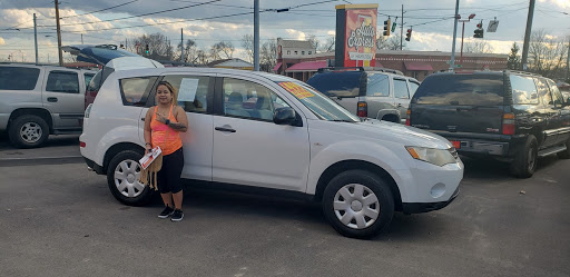 Used Car Dealer «Auto Express Of Hamilton», reviews and photos, 2980 Dixie Hwy, Hamilton, OH 45015, USA