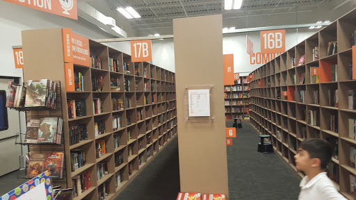 Used Book Store «2nd & Charles», reviews and photos, 10239 Indianapolis Blvd, Highland, IN 46322, USA