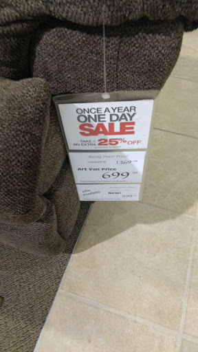 Furniture Store «Art Van Furniture - Waterford», reviews and photos, 5053 Dixie Hwy, Waterford Twp, MI 48329, USA