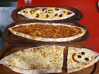 Pizza du Restaurant Mon chalet grill à Livry-Gargan - n°4