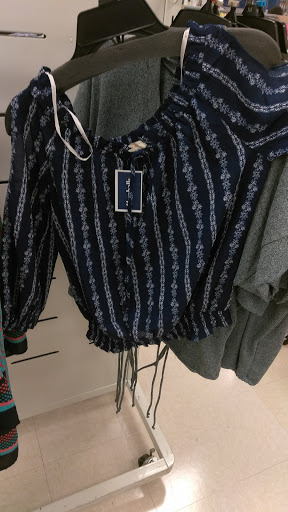 Department Store «Marshalls», reviews and photos, 3434 W Illinois Ave #500, Dallas, TX 75211, USA