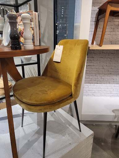 Furniture Store «west elm», reviews and photos, 12848 Queensbury Ln #152, Houston, TX 77024, USA