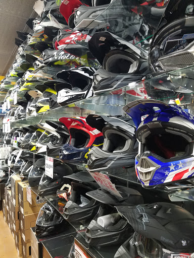 Motorcycle Parts Store «Cycle Gear», reviews and photos, 1765 NE 163rd St, North Miami Beach, FL 33162, USA