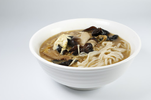 King of Noodles image