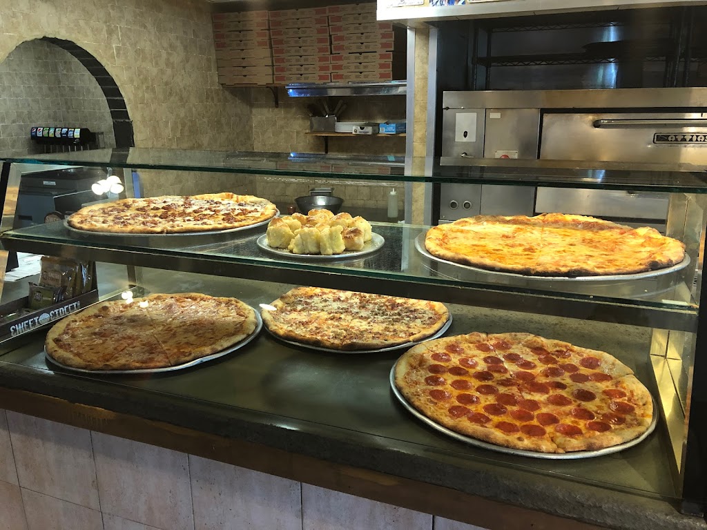 Scotty’s Pizzeria and Restaurant 13808