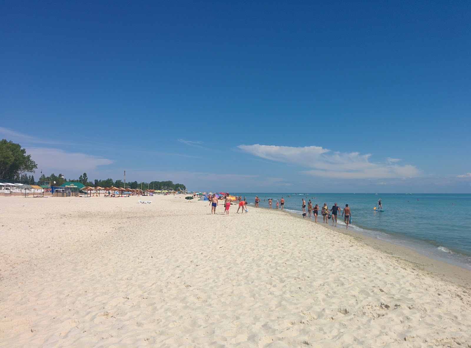 Fotografija Bahryani Vitryla z svetel pesek površino